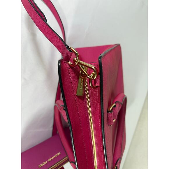Michael Kors Pink Saffiano Leather Tote Bag & Wallet Set – Gold, Crossbody Strap - Picture 9 of 11